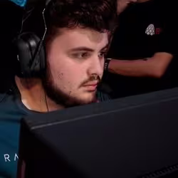 Lucaozy image