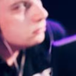 nEiLZiNHo image