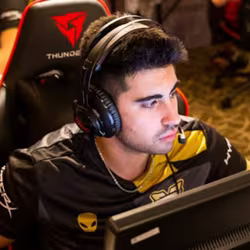 NikoM image