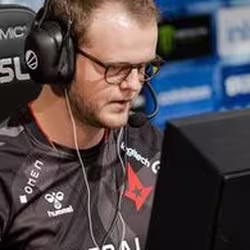 Xyp9x image