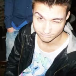 YuRk0 image